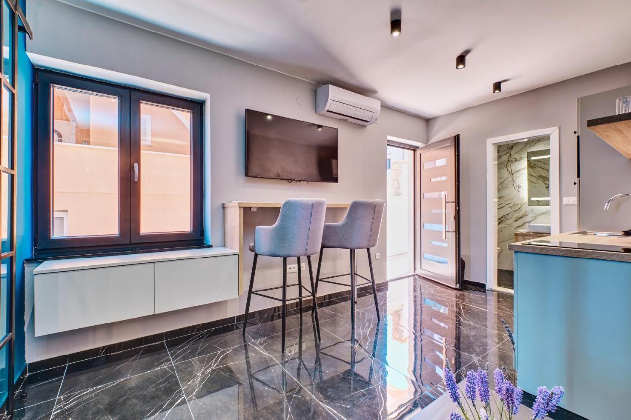 Luxury Apartments Mali Losinj Exterior photo