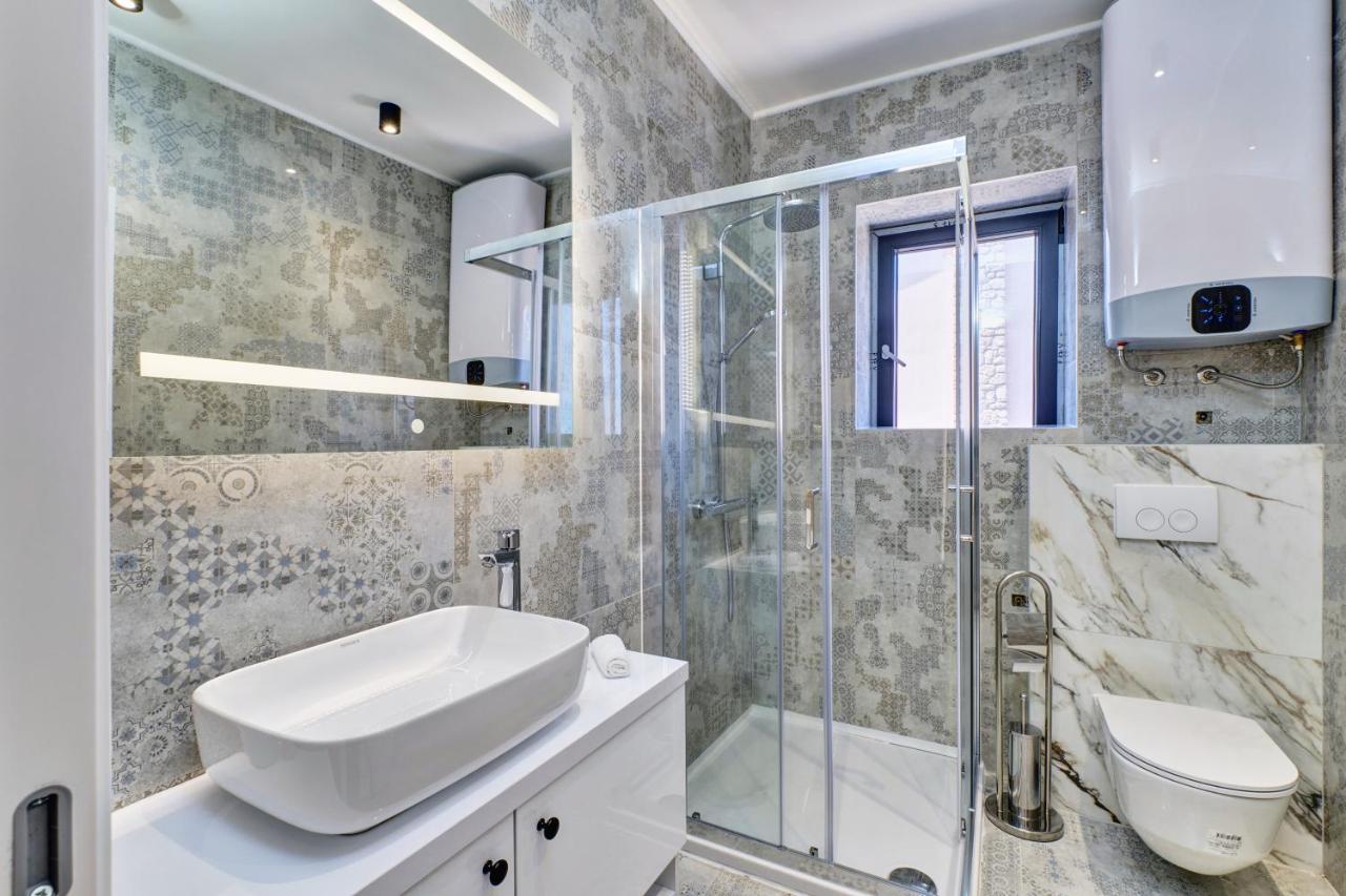 Luxury Apartments Mali Losinj Exterior photo