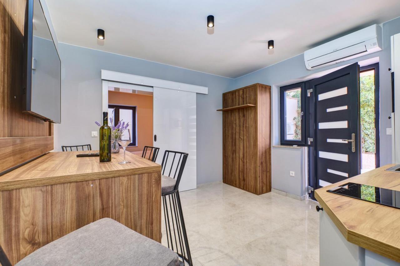 Luxury Apartments Mali Losinj Exterior photo